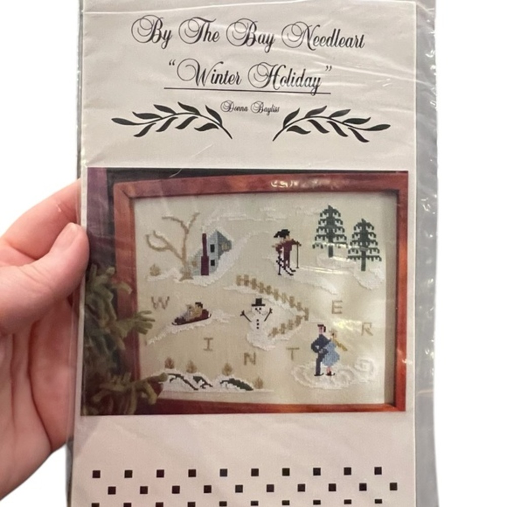 By The Bay Needleart WINTER HOLIDAY Cross Stitch Pattern NIP 2014 9x7” Finished